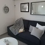 Bella 아파트