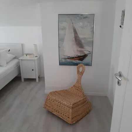 Bella Apartments Vir