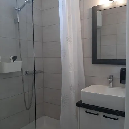 Apartment Bella Apartments Vir