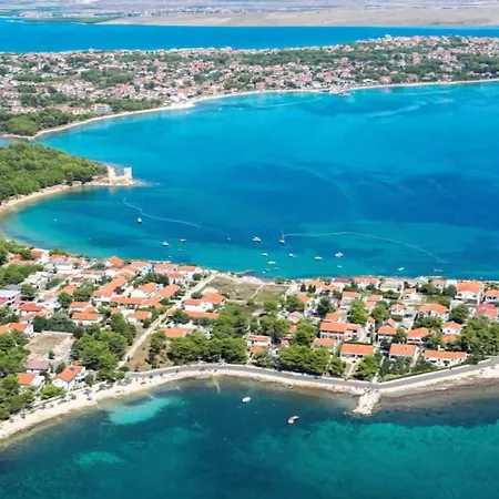 Bella Apartments * Vir