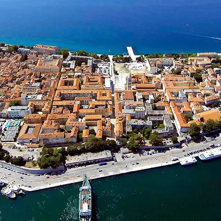 Bella Apartments * Vir