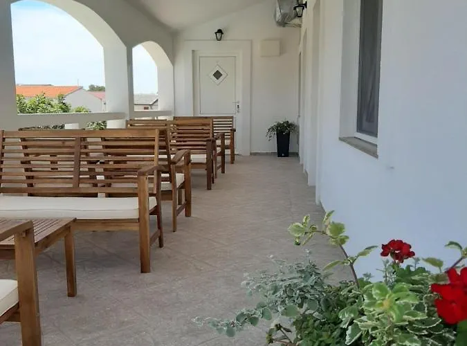 Bella Διαμέρισμα Vir