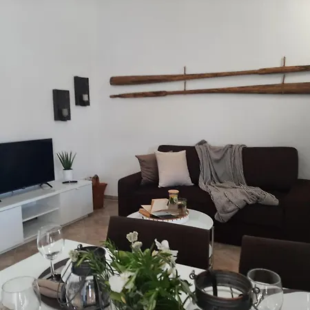 Apartman Bella Apartments *