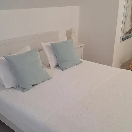 Apartman Bella Apartments *