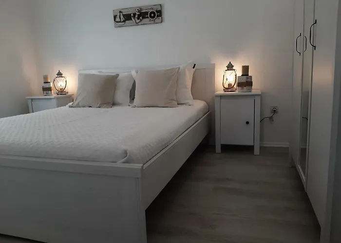 Апартаменты Bella Apartments Вир